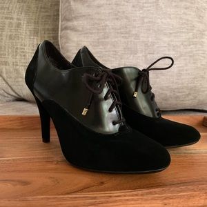 Fioni velvet heels size 7 1/2W